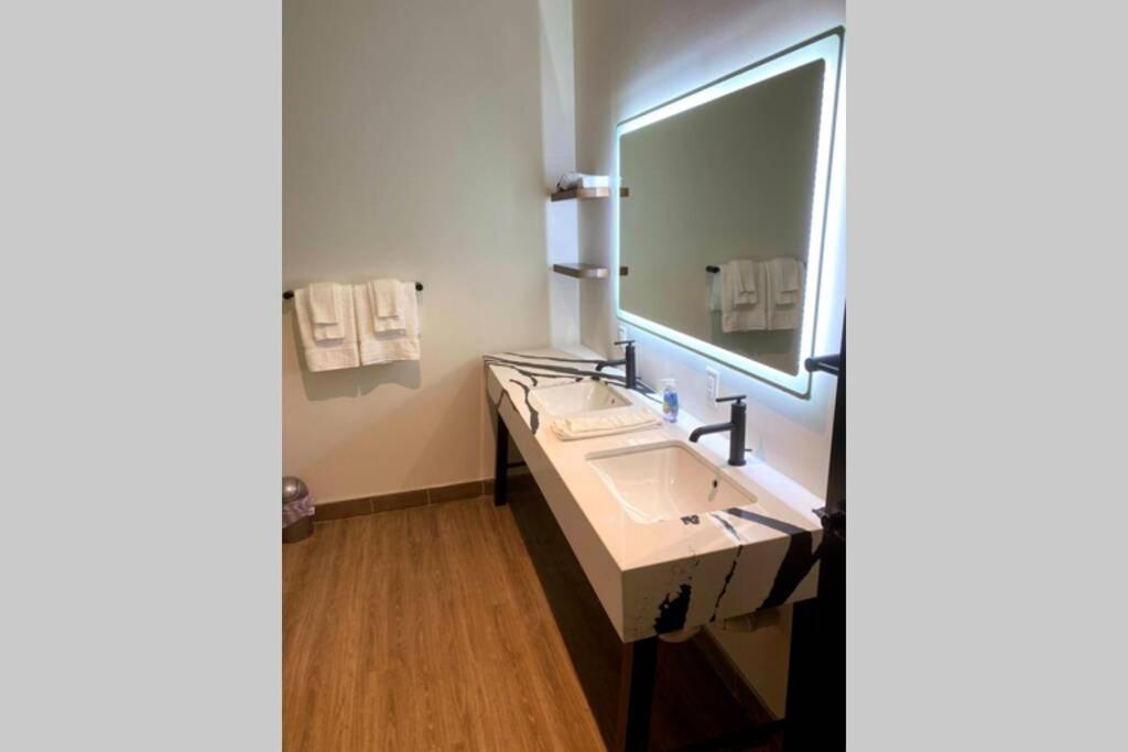 3E-*New* Apt 10 Min To Children'S Hospital, Slps 4 Pittsburgh Eksteriør bilde
